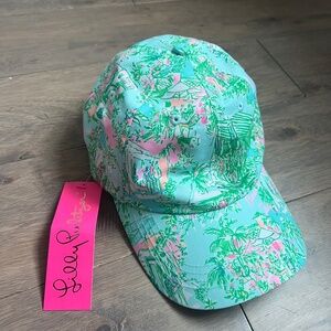 NWT Lilly Pulitzer Run Around Hat in Multi Lilly Loves Palm Beach